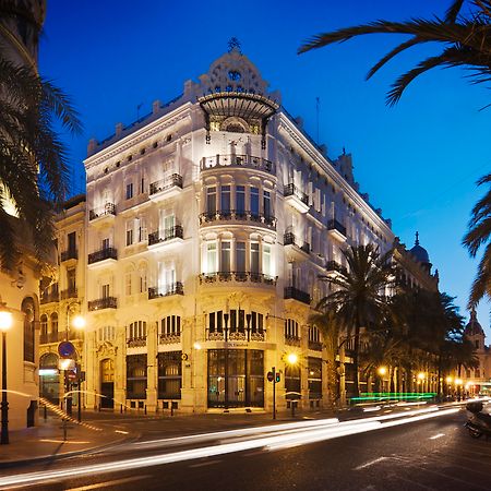 One Shot Reina Victoria Hotell Valencia Exteriör bild