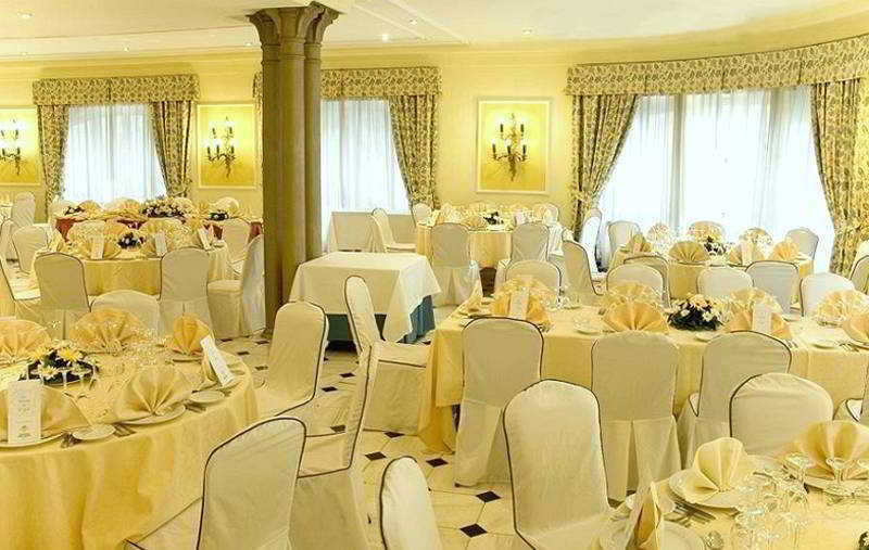 One Shot Reina Victoria Hotell Valencia Restaurang bild